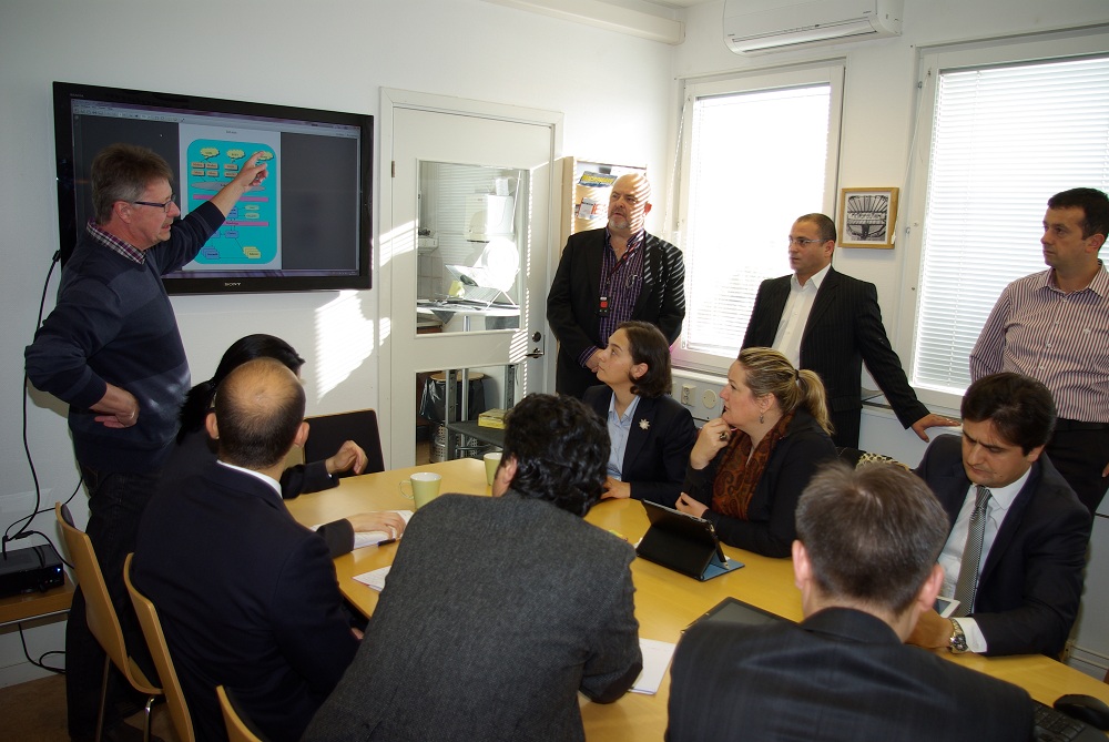 Den turkiska delegationen på plats i SRT:s lokaler i Vällingby. Foto: Henrik Paulsson