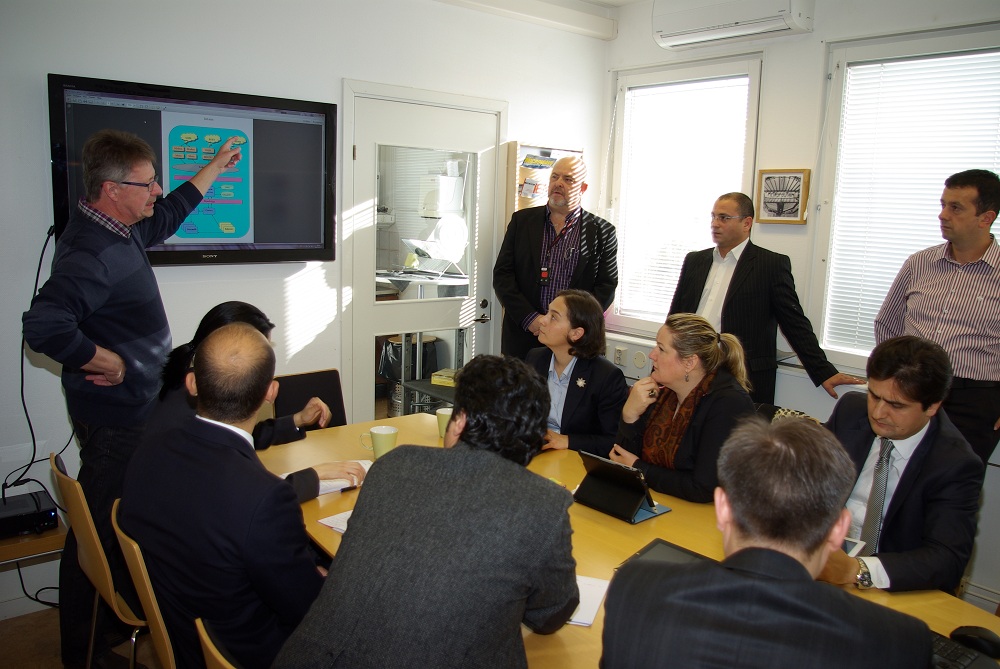 Den turkiska delegationen på plats i SRT:s lokaler i Vällingby. Foto: Henrik Paulsson