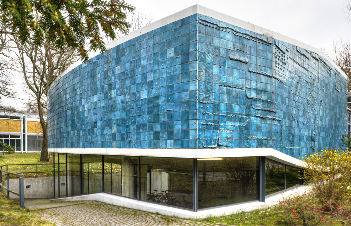 Universiteten i Karlsruhe får Nexus Prime som central plattform för identitetshantering, vilket kommer förbättra servicen för studenter, personal, gäster och partners. Universiteten i Karlsruhe får Nexus Prime som central plattform för identitetshantering, vilket kommer förbättra servicen för studenter, personal, gäster och partners.