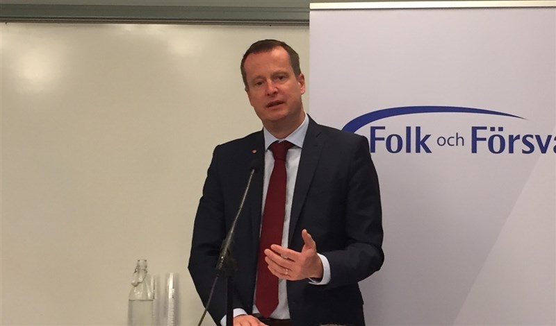 Inrikesminister Anders Ygeman deltar i Säkerhetspaviljongens första programpunkt som handlar om behovet av samverkan mellan myndigheter och säkerhetsföretag. 