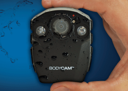 Det lille bodycam, der optager både billede og lyd.