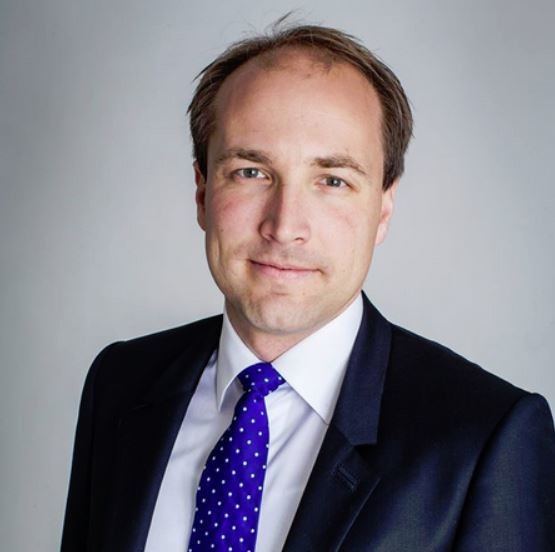 Mikael Grape, 4C Strategies