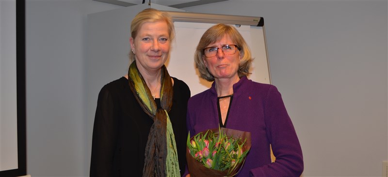 SNOS-ordförande Kristina Axén Olin och  justitieutskottsledamoten Helene Peterson. 