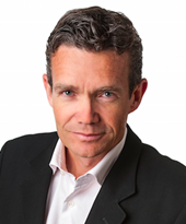 Zenitas erbjudande breddas, främst inom låssystem och värdeförvaring, menar Jens Lennen, vd för Zenita. 
