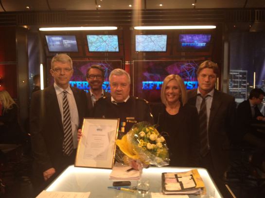 SSF:s styrelseordförande Tomas Norderheim, Hasse Aro, Lennart Gustafsson, SSF:s vd Annika Brändström och Thomas Bodström på plats i TV3:s Efterlyst-studio.