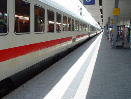 Der er installeret omkring 27.000 kameraer i tyske tog. Foto: Freeimages