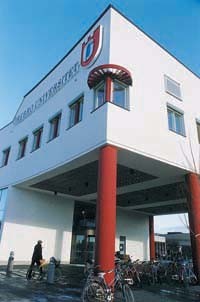 Örebro Universitet.