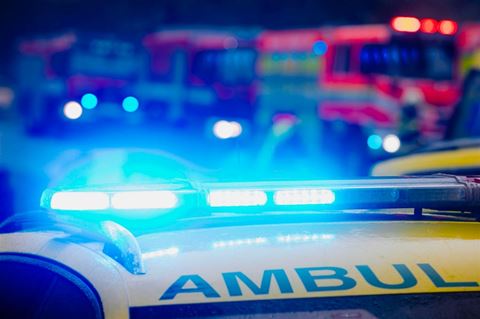 Smart Passage gör det möjligt för räddningstjänst och ambulans att vid larm få tillfällig digital behörighet till anslutna fastigheter. Smart Passage gör det möjligt för räddningstjänst och ambulans att vid larm få tillfällig digital behörighet till anslutna fastigheter.