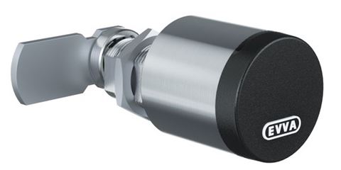 De nya elektroniska skåpcylindrarna kan användas flexibelt i olika monteringssituationer tack vare kortare cylinderlängd.