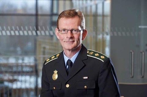 - Når beboerne ved, at politiet bor lige nede om hjørnet, og de møder de samme politifolk i deres kvarter, er det meget nemmere at få vendt bekymringer og stillet spørgsmål, siger Mogens Hendriksen, politidirektør i Nordsjællands Politi. Foto: Rigspolitiet.