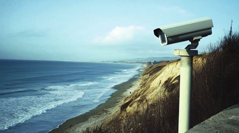 Erosion längs kuster övervakas med hjälp av videodata som används av myndigheter för att planera förebyggande åtgärder.