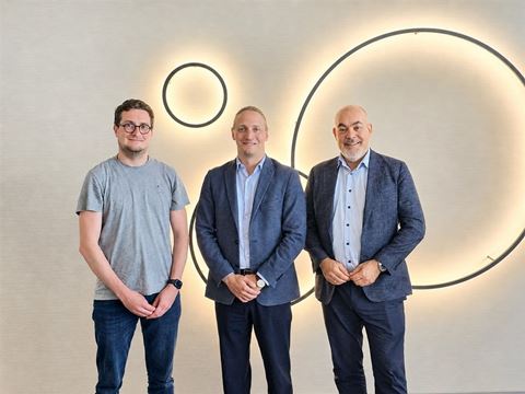 Tim Karcher, vd Tessarek Security Systems, Johan Martinsson, Head of M&A Prosero Security, och Nikolaus Lange, realkapital Mittelstand KGaA. Tim Karcher, vd Tessarek Security Systems, Johan Martinsson, Head of M&A Prosero Security, och Nikolaus Lange, realkapital Mittelstand KGaA.