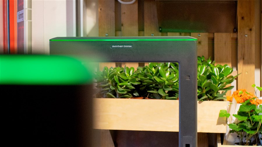Securitas fortsätter tillhandahålla larmbågar, larmbrickor och RFID-teknik från Sensormatic.