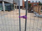 Med lidt fingerfærdighed kan udbudne gæster komme ind på byggepladsen. Foto: Syd- og Sønderjyllands Politi.