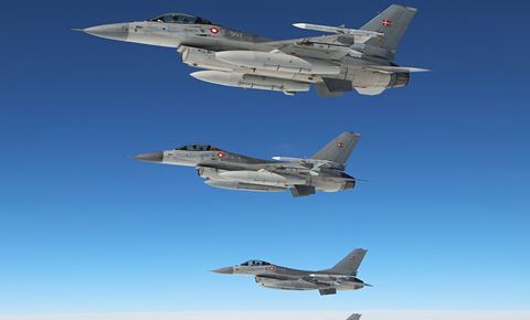 F-16 Fighting Falcon på stribe over Island. Foto: Forsvaret.