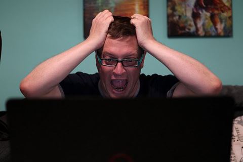 Hver tyvende kommentar i den danske offentlige debat på Facebook er et sprogligt angreb. Foto: Pixabay