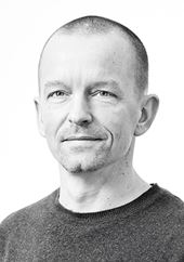 Åbne og indbydende udearealer med god belysning giver beboerne større tryghed, siger Hans Peter de Place fra Det Kriminalpræventive Råd.
