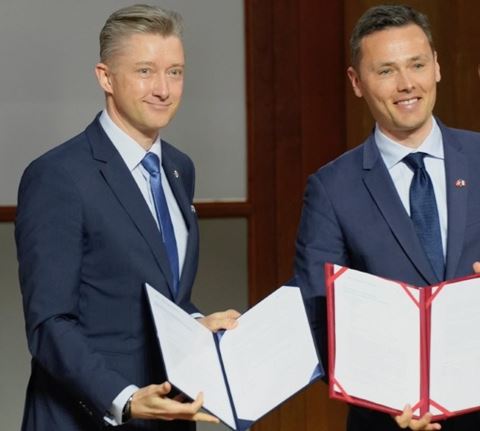 Milestones CEO Thomas Jensen sammen med Matthias Houllier, CEO i Wintics.