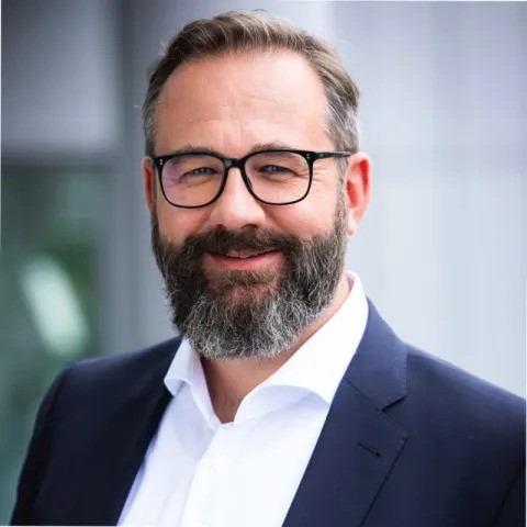 Hans Roth, Senior Vice President og General Manager EMEA hos Red Hat.
