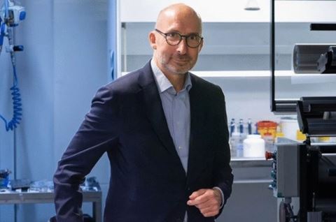 "Det skal gå hurtigere, end det gør i dag, og vi skal have mobiliseret flere aktører, end vi har gjort hidtil. Og det kan kun gå for langsomt,” siger Thomas Hofman-Bang, adm. direktør i Industriens Fond, 