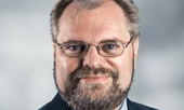 Har man ikke de rette folk, kan selv den mest solide forretningsstrategi fejle, siger konstitueret CEO Lars Larsen, Milestone Systems. 