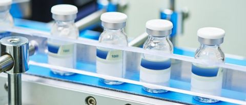 Når medicin skal transporteres, skal det ske med forsigtighed og med overholdelse af strenge regler og krav. Derfor var det for den britiske medicinalgrossist Lexon vigtigt at finde en have en leverandør, som kunne stille med en pålidelig, innovativ løsning for hele køretøjsflåden - ikke mindst hvad angår temperaturovervågning.