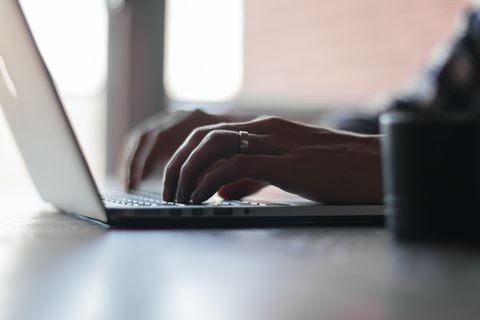 Drygt ett av fyra företag uppger att deras organisation har en plan för att hantera höjd beredskap eller krig. Drygt ett av fyra företag uppger att deras organisation har en plan för att hantera höjd beredskap eller krig.