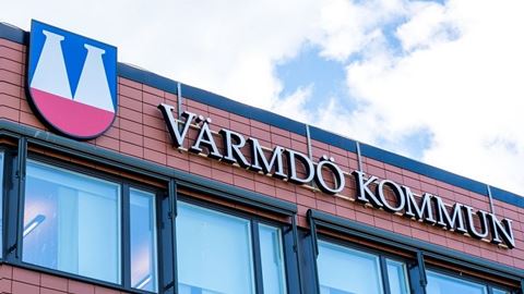 Förhoppningen är att uppsättningen av kameror på allmän plats över lag kommer att öka möjligheten att kunna utreda och förhindra brott, säkerställa ordningen och öka den upplevda känslan av trygghet på olika platser i kommunen. Förhoppningen är att uppsättningen av kameror på allmän plats över lag kommer att öka möjligheten att kunna utreda och förhindra brott, säkerställa ordningen och öka den upplevda känslan av trygghet på olika platser i kommunen.