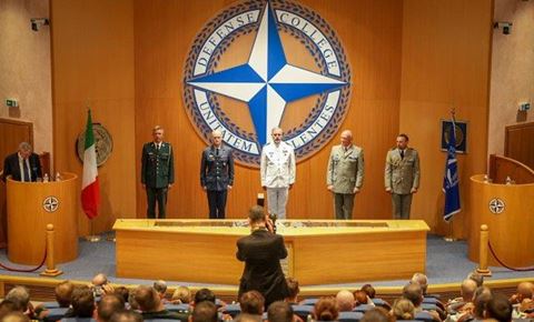 Generalløjtnant Max A.L.T. Nielsen - nummer to fra venster - er nu øverste chef for NATO Defense College. Foto: Ditte Aggerbo / Forsvaret 