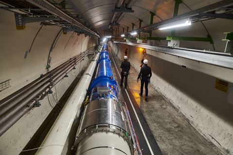 CERN är världens största partikelfysiklaboratorium, beläget i Genèves förorter i Schweiz.