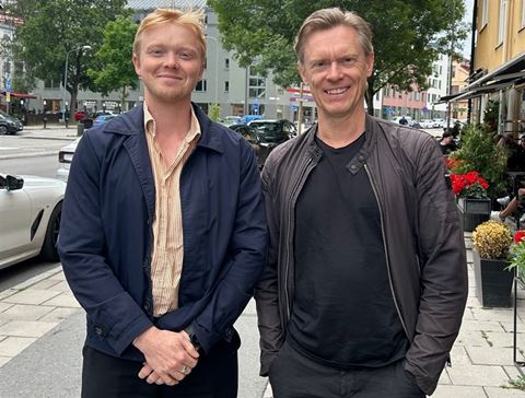 AI-experten Gabriel de Jong och säkerhetsentreprenören Johan Holmström håller en presentation på Stockholmsmässan i samband med Sectechs öppningsdag den 14 oktober.