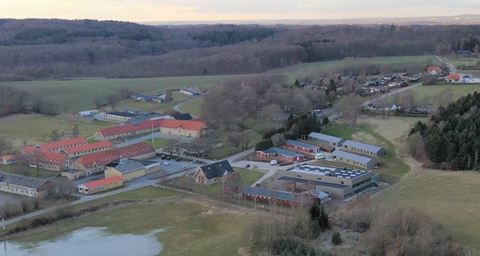 Kriminalforsorgen har i forvejen to uddannelsescentre – et i Møgelkær ved Horsens (billedet) og et i Birkerød. Foto: Kriminalforsorgen.