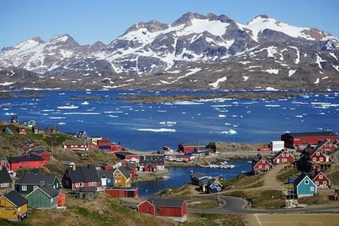 Grønlandsk bygd. Foto: Pixabay