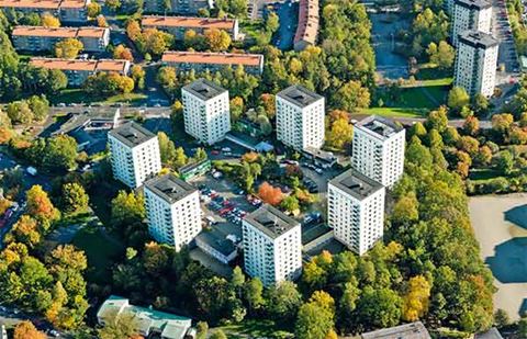 Allt fler fastighetsförvaltare installerar passersystem med taggar på entrédörrar, miljör-um, garage, förråd, men även lägenhetsdörrar. 
