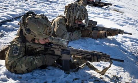 Det nye gevær bliver løbende indfaset i Forsvaret i løbet af i år og 2027. 