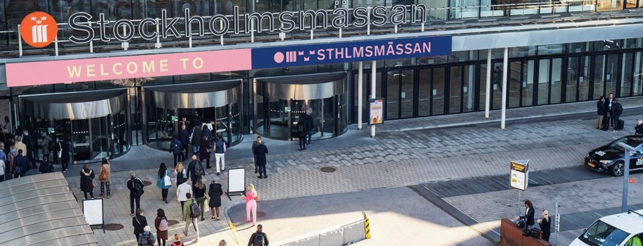 Idag samverkar Stockholmsmässan med polis och räddningstjänst i en övning där fokus ligger på hantering av terrorattacker eller pågående dödligt våld i mässhallarna.