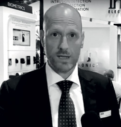 Harm Radstaak, Vice President och Managing Director för fysisk passerkontroll på HID Global.