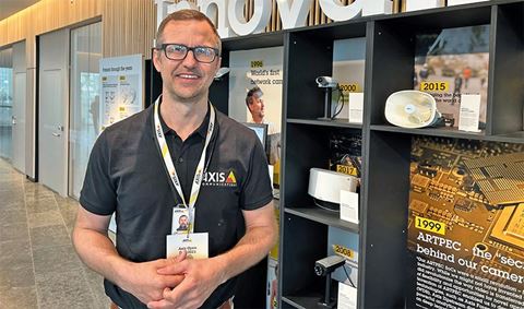 Jimmy Ek, nordisk försäljningschef på Axis Communications, intervjuas om AI, edge computing och molnanvändning.