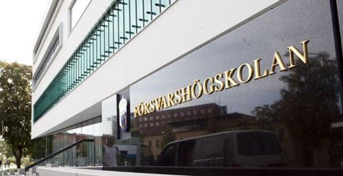 Det är oklart på vilket sätt hotaktören kommit åt Försvarshögskolans Canvasinstallation.