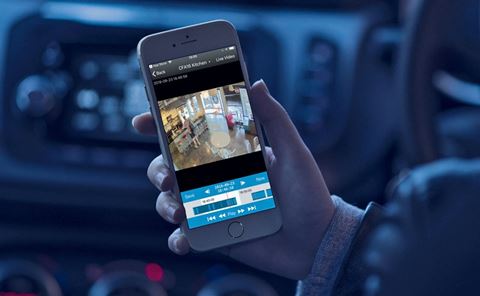 Eagle Eye Networks erbjuder en plattform för videoövervakning via molnet där kunden varken behöver köpa mjukvara eller underhålla mjukvara och hårdvara.